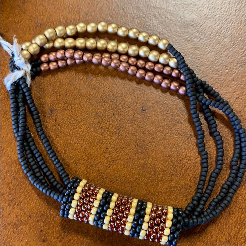 Beaded bracelet